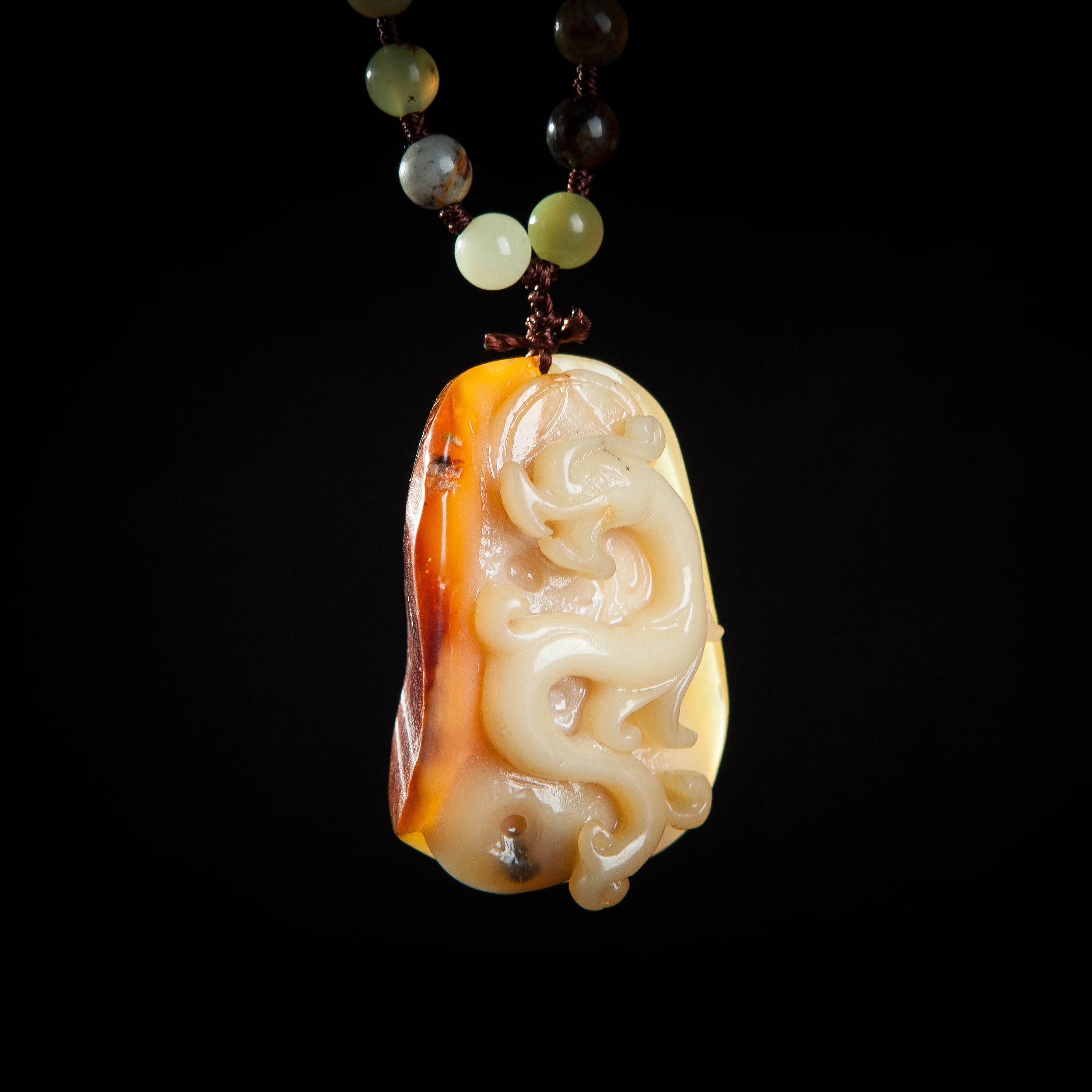 The Aesthetics of Jade Jewelry and Its Appeal