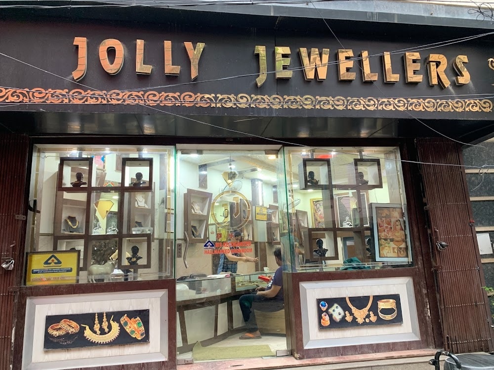 Top 1: Jollys Jewellers