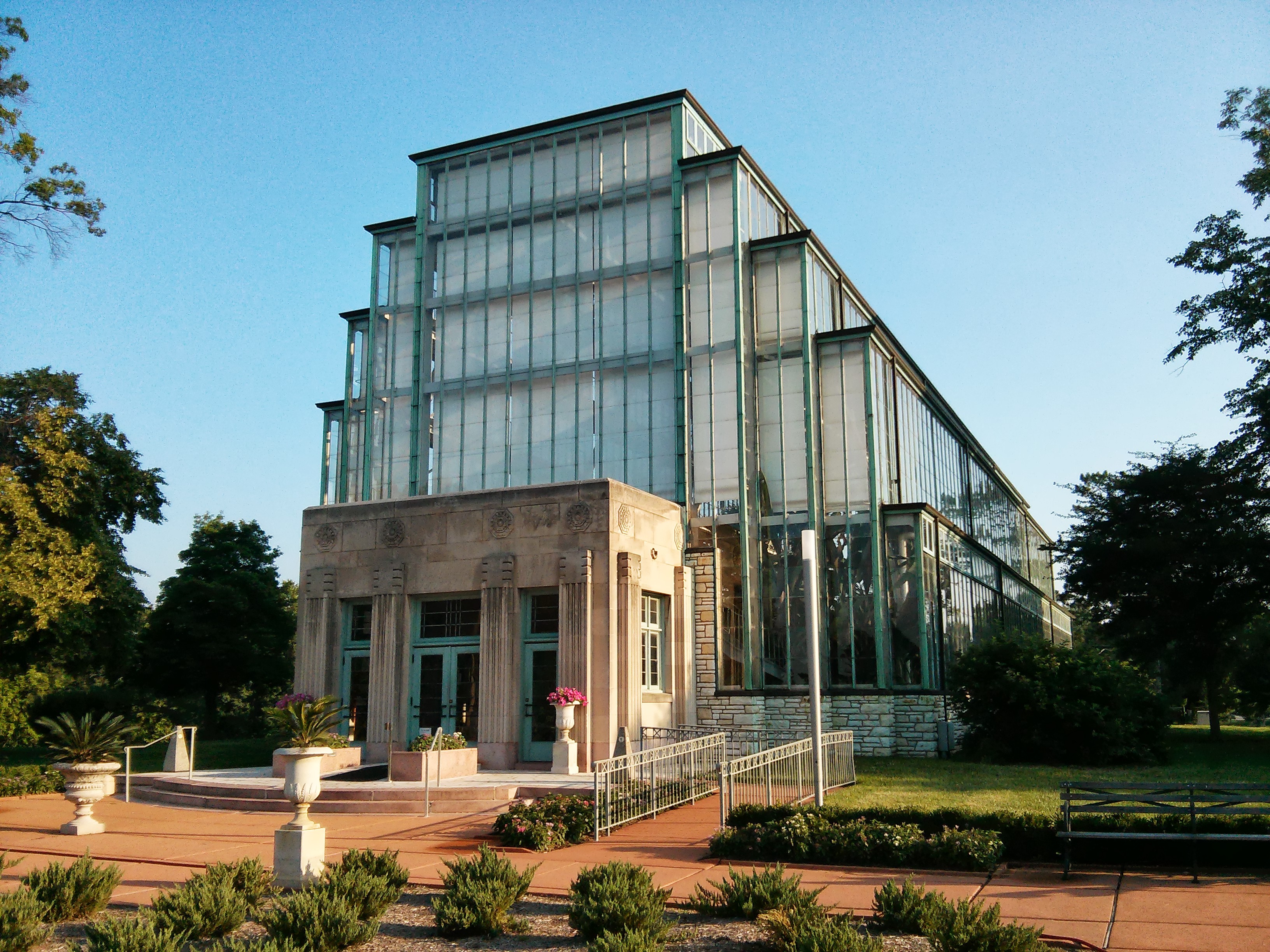 Top 1: The Jewel Box