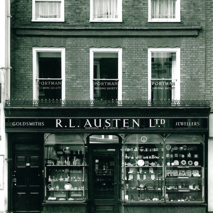 Top 4: R.L. Austen Ltd.