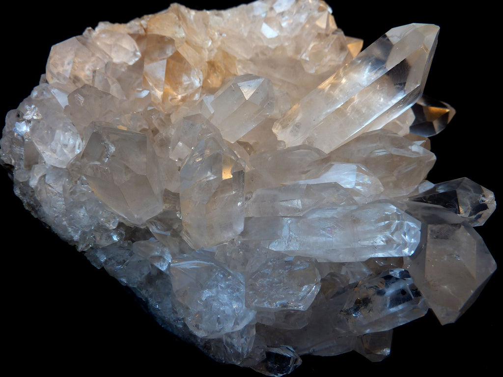 Understanding the Resilience and Characteristics of Quartz