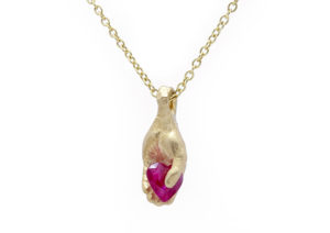 Fraser Hart yellow gold and ruby Given Heart pendant