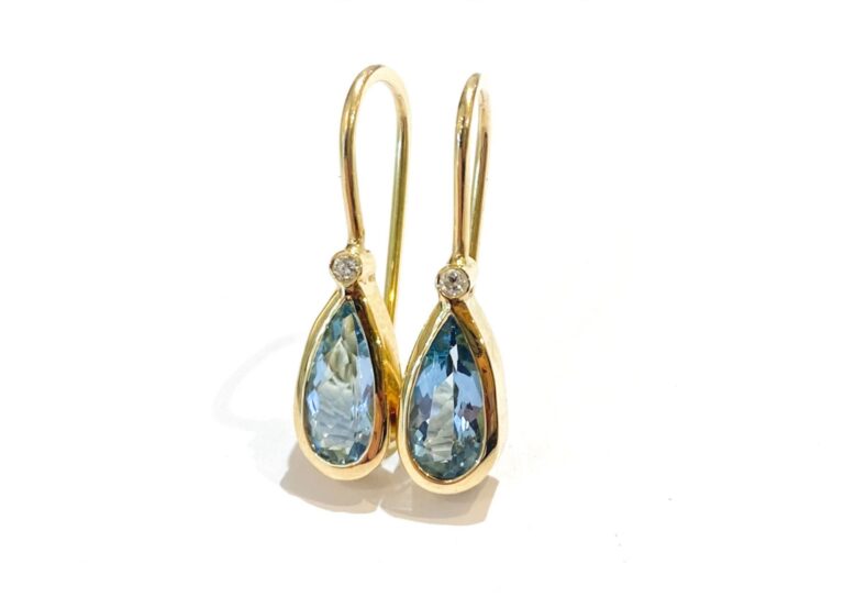 aquamarine jewellery a calming gem and march’s birthstone