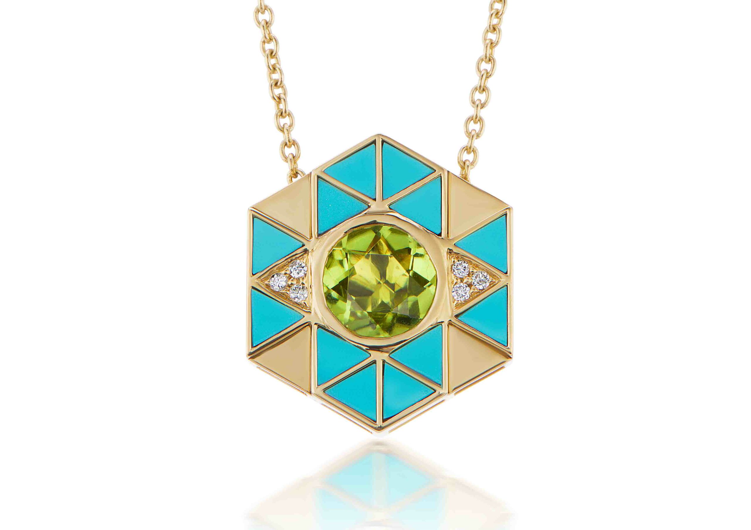 how to wear peridot for august babies 